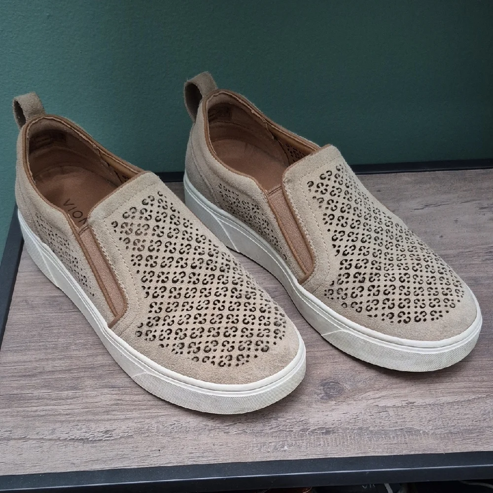 Women's Beige Slip-On Sneakers - Picture 6 of 6